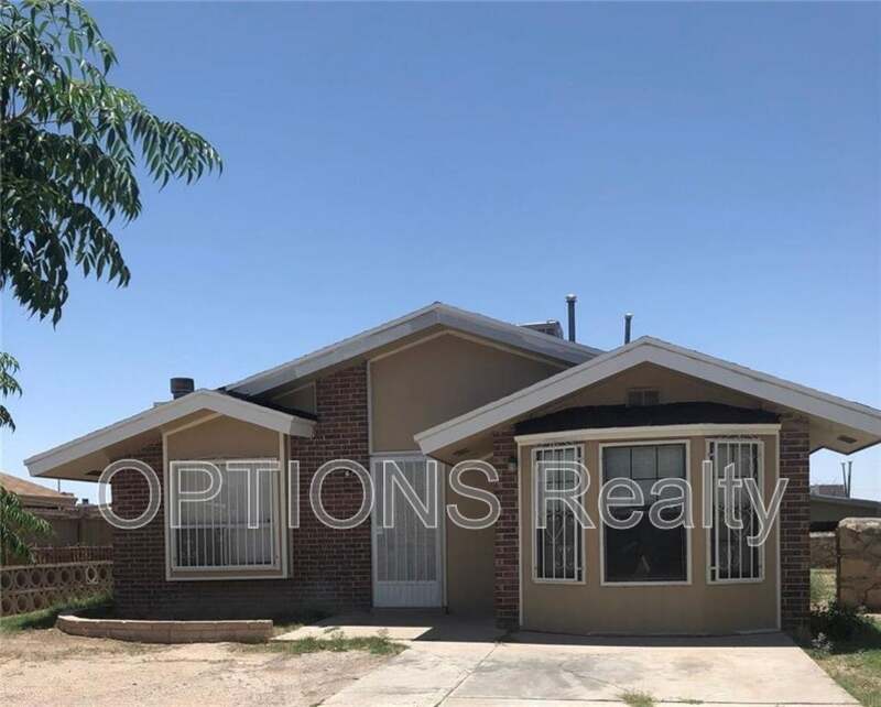 El Paso House: 8420 Waterfall Drive