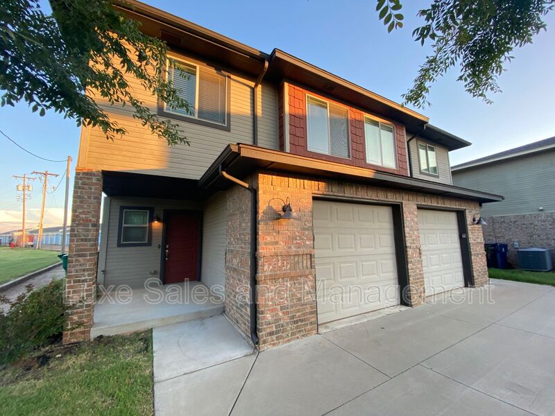 Oklahoma City House: 6933 Mayberry Lane