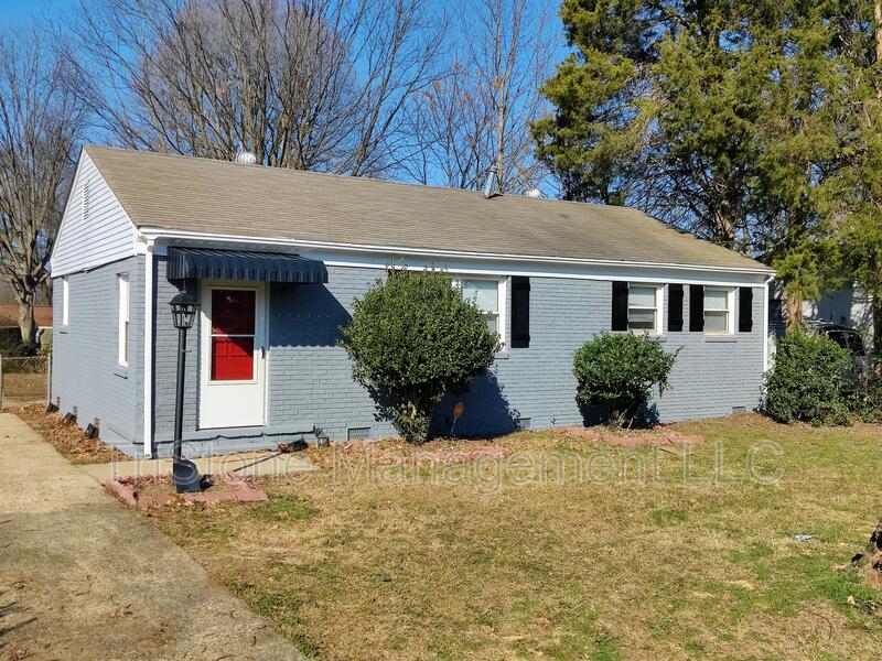 Charlotte House: 2231 English Drive