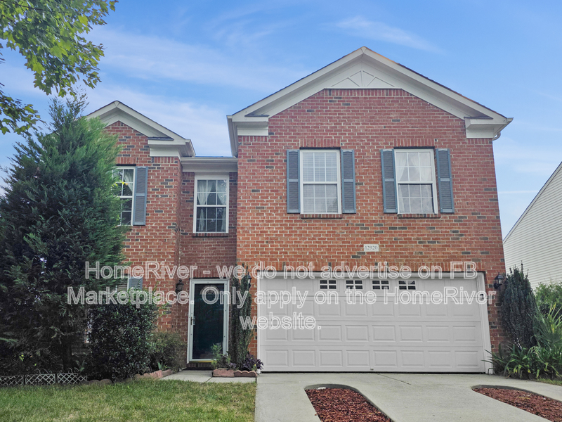 Charlotte House: 12920 Silvaire Farm Rd