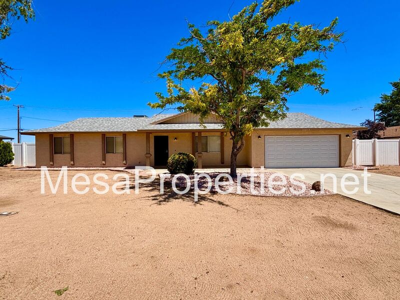 Apple Valley House: 22854 Itasca Rd.