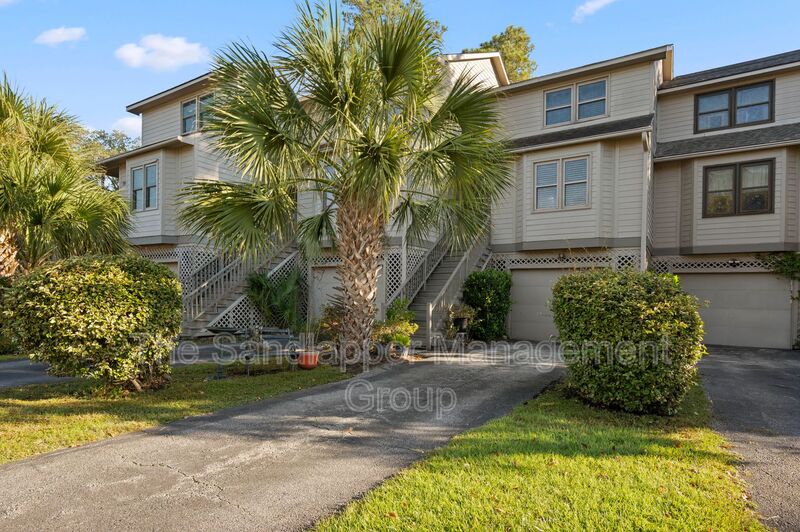 Charleston Townhome: 194 River Breeze Dr