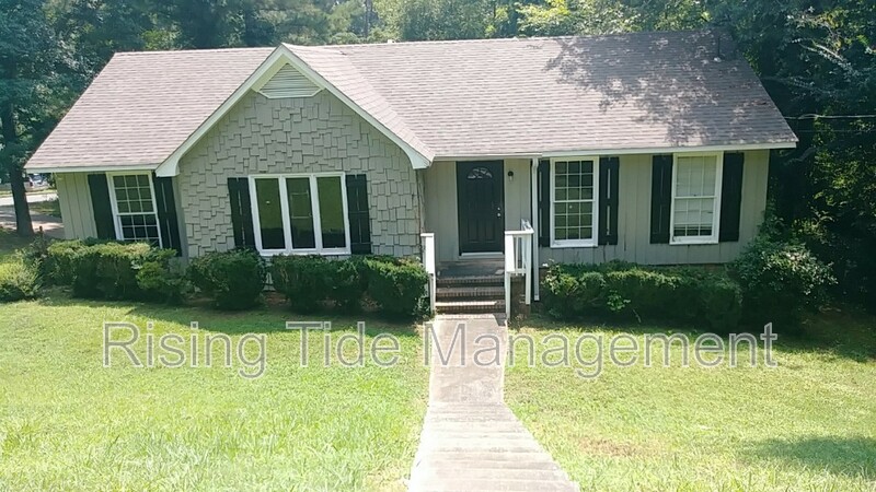 Birmingham House: 103 Fox Hill Ct