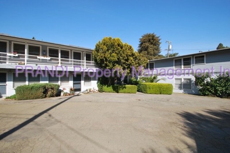 Corte Madera Condo: 25 Willow Ave