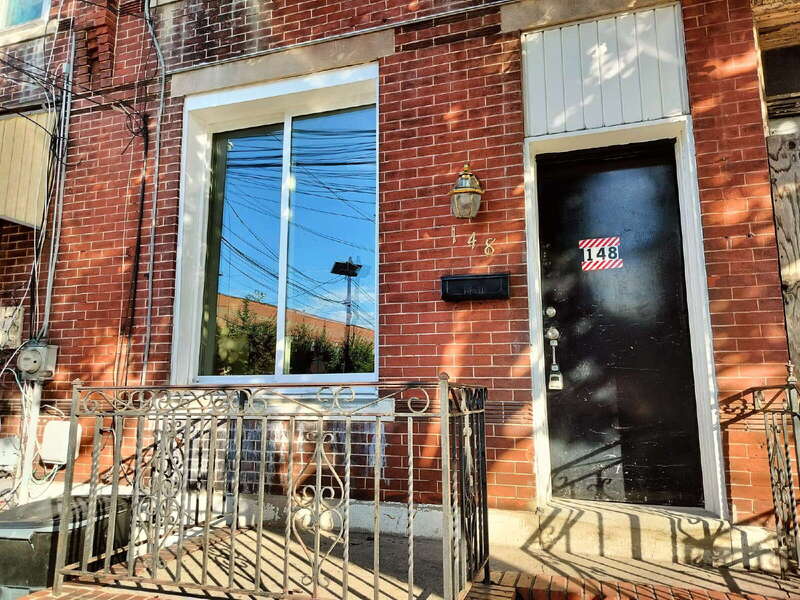 Trenton House: 148 Hamilton Ave