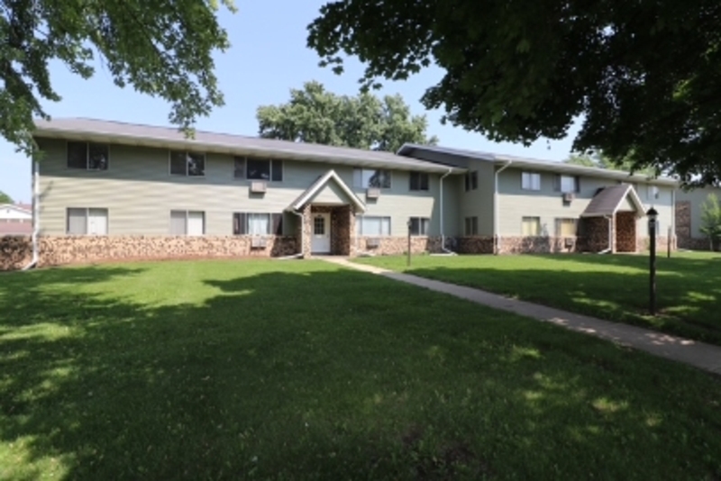 Fond du Lac Condo: 175 S National Ave. 4