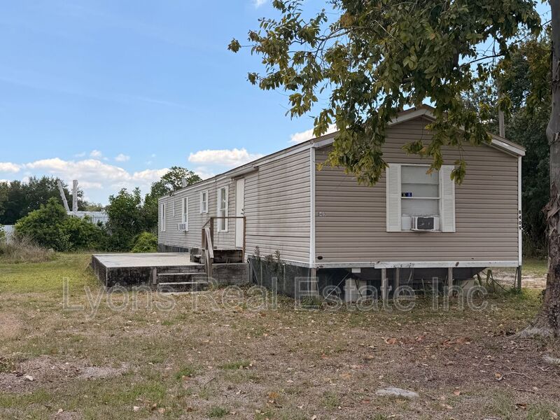 North Fort Myers House: 8409 Grady Dr.