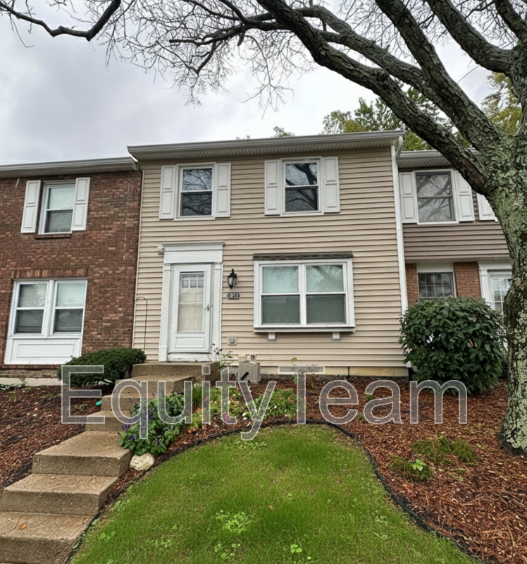 Maineville Condo: 2877 Mossy Brink Court