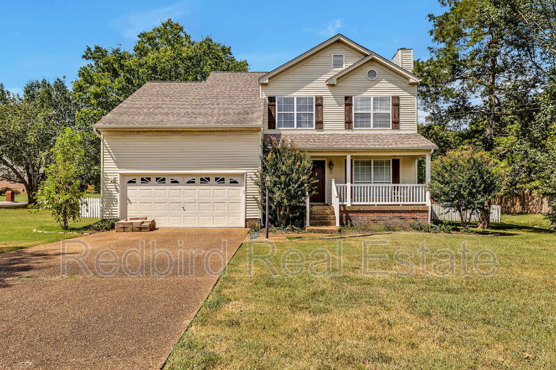 Smyrna House: 399 Clarkston Drive