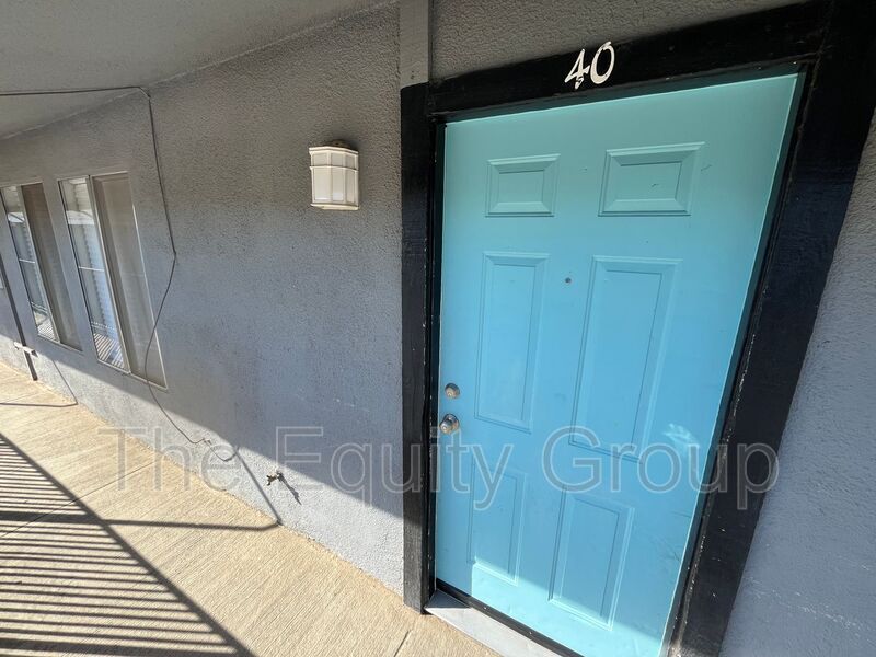 Porterville Condo: 1776 W Olive Ave