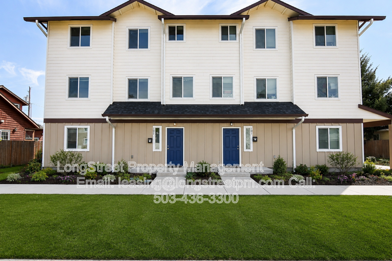 Corvallis Townhome: 1960 NW Taylor Ave