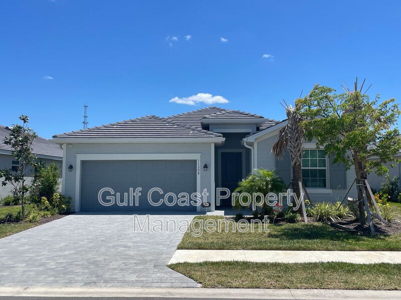 Venice House: 11308 Pinot Drive