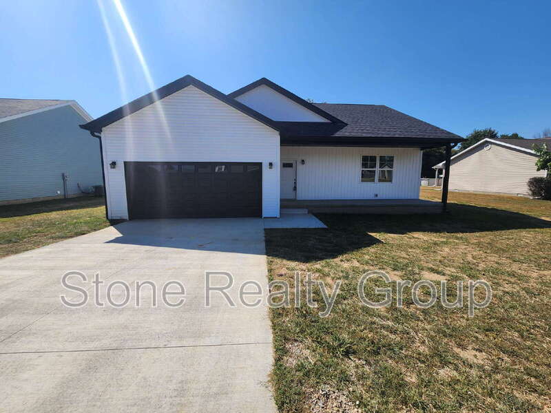 Clinton House: 1162 W Ewing St