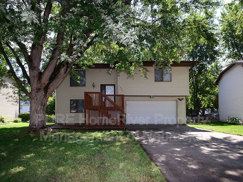 Council Bluffs House: 3607 Katie Dr