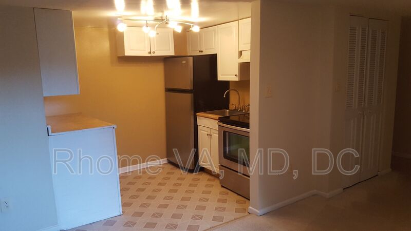 Alexandria Condo: 3210 S 28th St