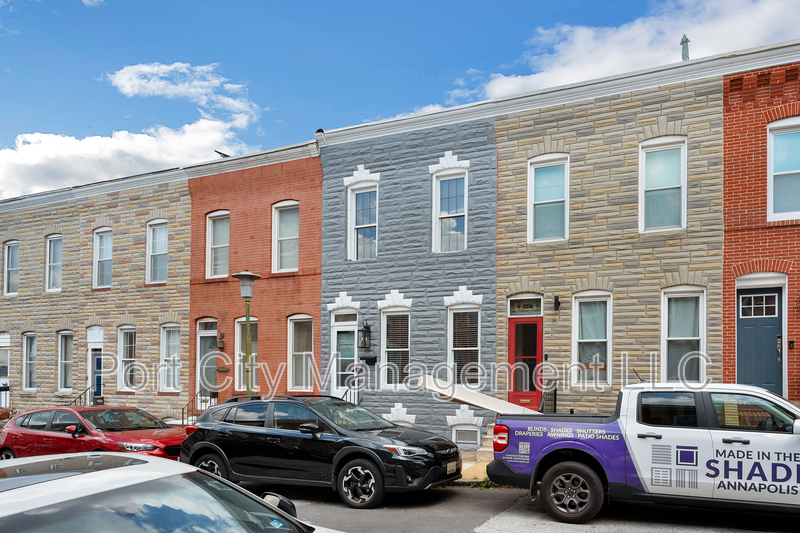 Baltimore Townhome: 1465 Stevenson Street