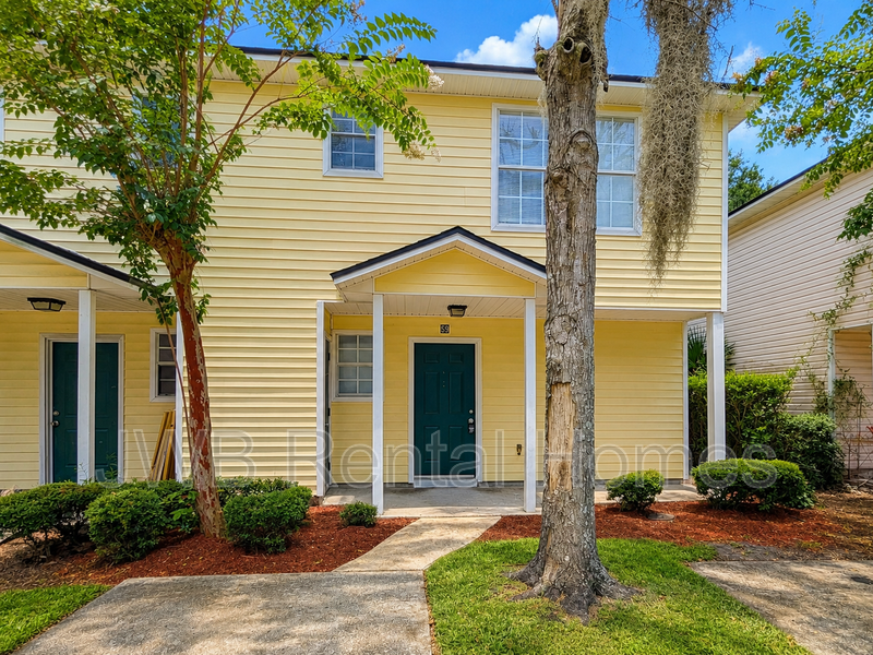 Atlantic Beach Townhome: 69 5th St W
