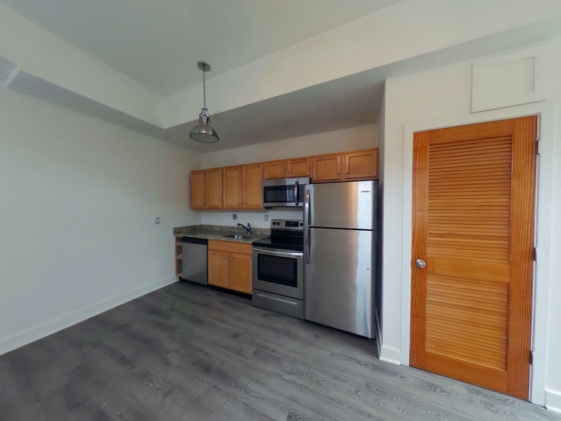 Richmond Condo: 301 Goshen St