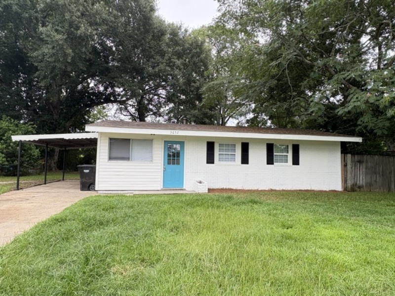 Columbus House: 3652 Grier Ave