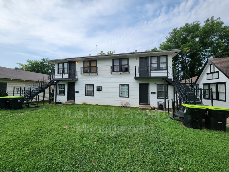 Ada House: 809 1/2 E. 17th