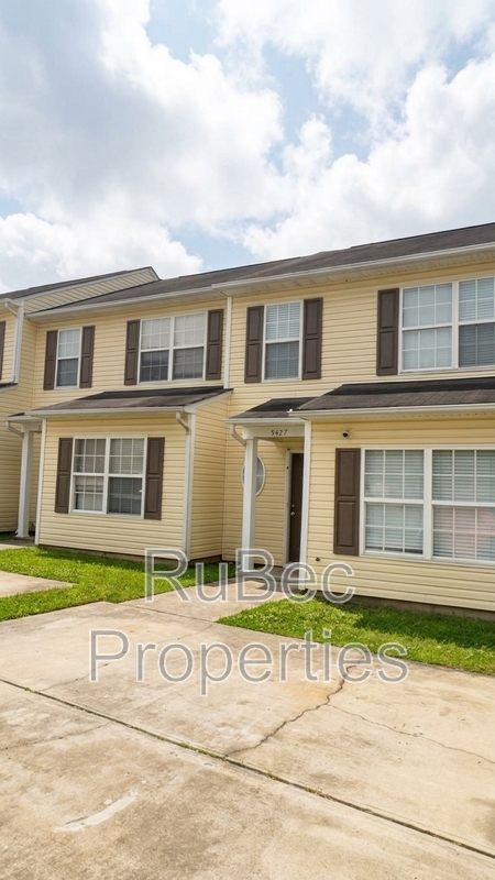 Charlotte Townhome: 5427 Eneida Sue Dr