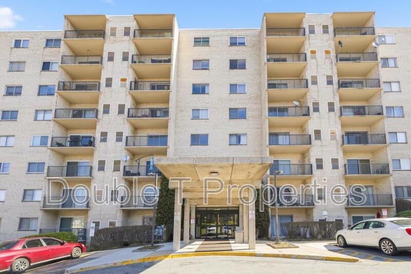 Silver Spring House: 12001 Old Columbia Pike