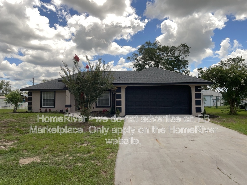 Ocala House: 4021 NE 6th Ct