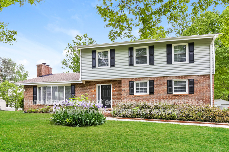 Greensboro House: 4246 Farlow Dr