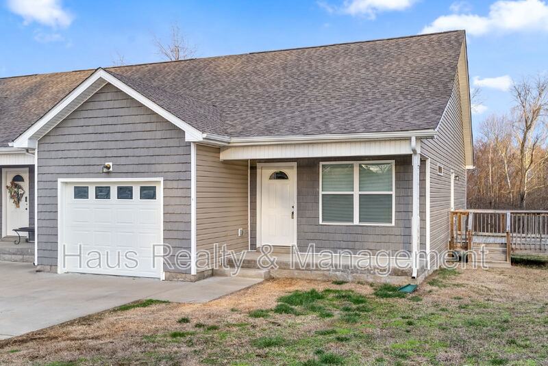 Clarksville Condo: 1709 Evans Rd