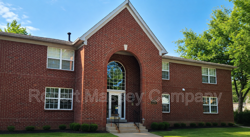 Louisville Condo: 1038 Brent Street