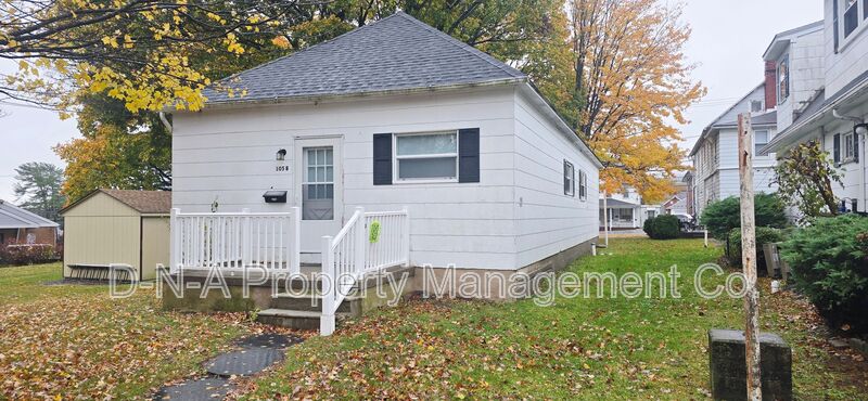 Wind Gap Condo: 103-105 S. Broadway