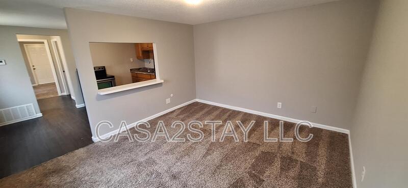 Radcliff Condo: 1390 S Wilson Rd