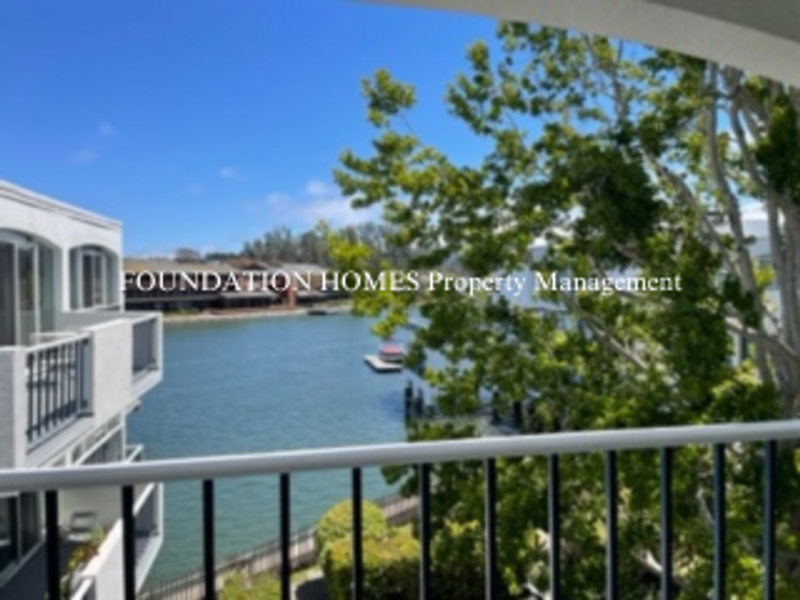 Mill Valley House: 2330 Shelter Bay