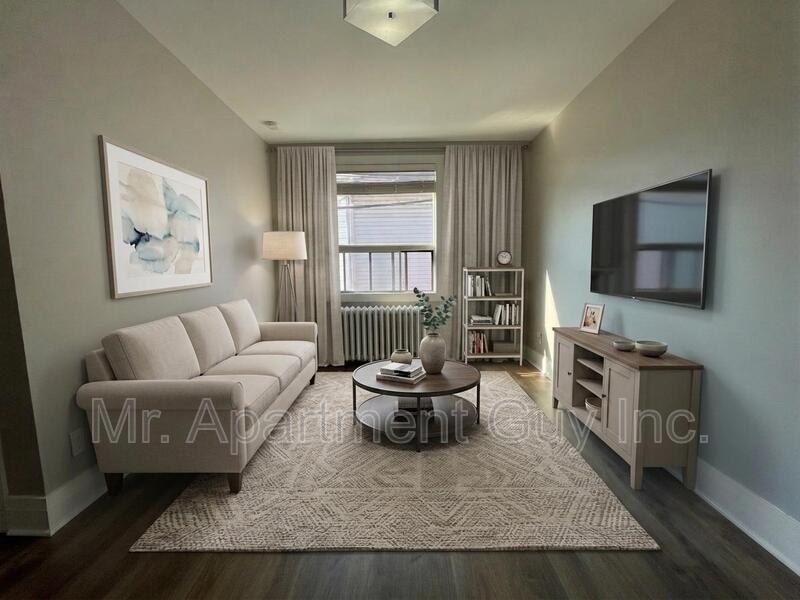 Toronto Condo: 53 Dawes Road