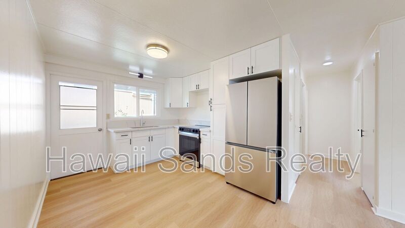 Honolulu House: 2128 Gertz Lane