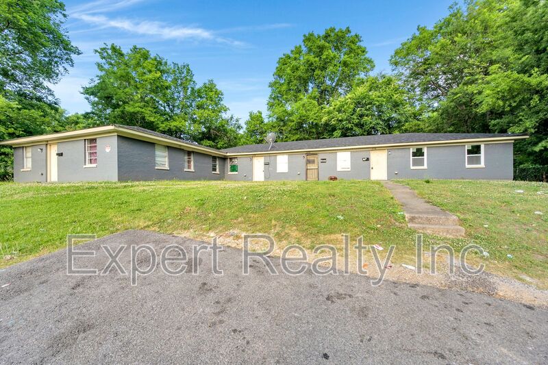 Birmingham House: 1732 32nd Place North