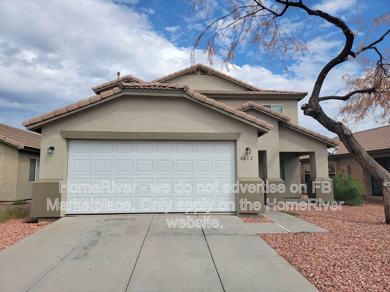 Phoenix House: 6012 W Wood St