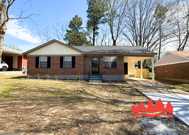 Memphis House: 5286 Broken Oak Dr