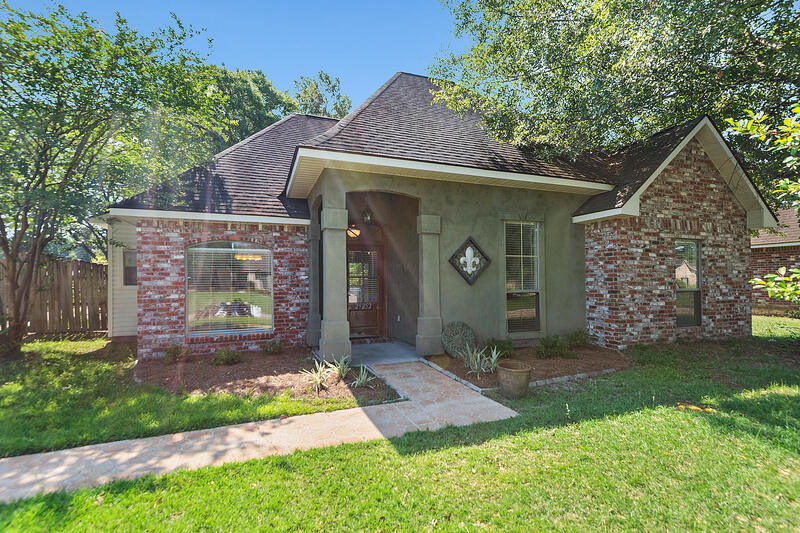 Request a Viewing for 29252 Red Willow Drive Tenant Turner