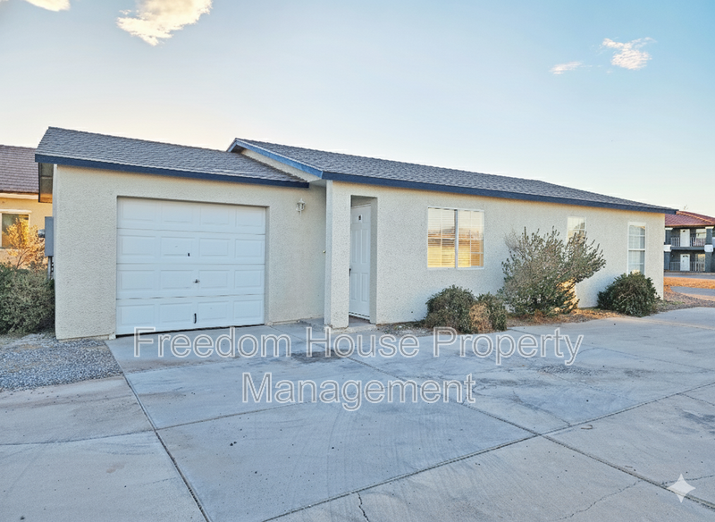 Pahrump Condo: 1381 Ogallala