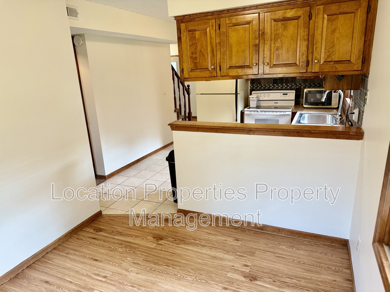 3619 Lakecrest Court, rental photo 8