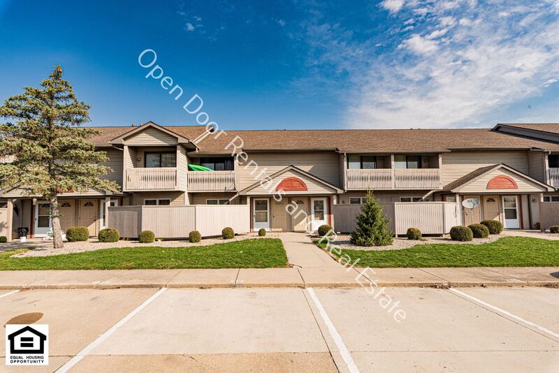 Auburn Condo: 1000 Old Brick Rd