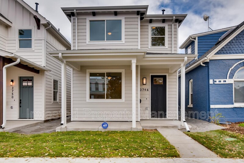 Denver House: 3746 N Gilpin St
