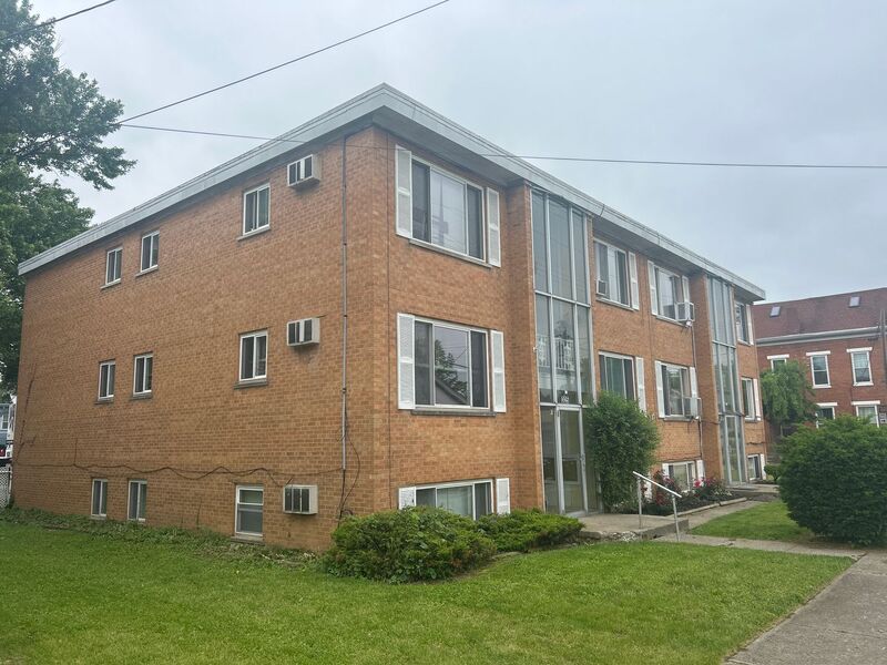 Cincinnati Condo: 325 Pike Street