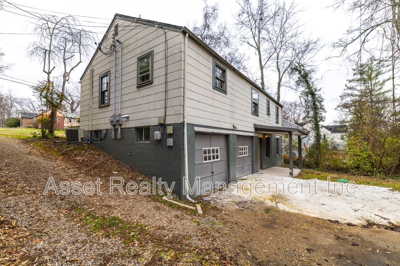 Knoxville Condo: 5501 Lake Shore Drive - 2