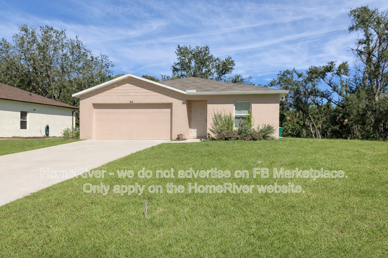 Port Charlotte House: 18118 Sullivan Ave