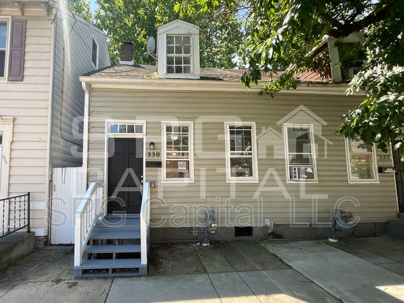 York House: 330 West King Street
