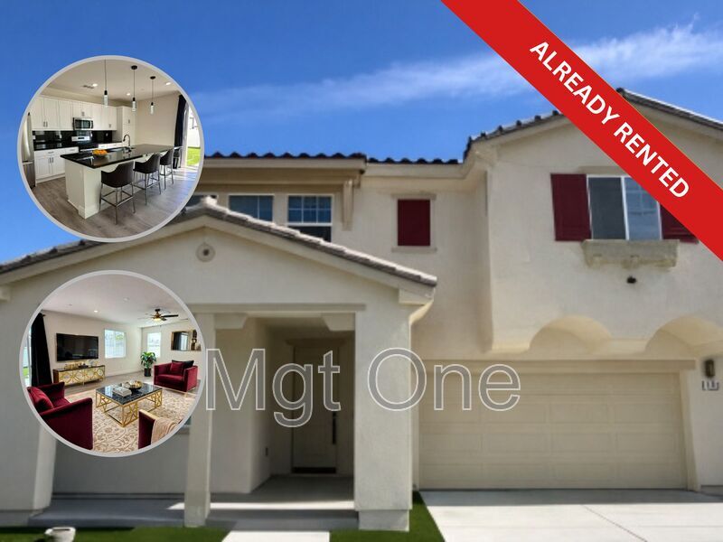 Riverside House: 1784 Julie Drive