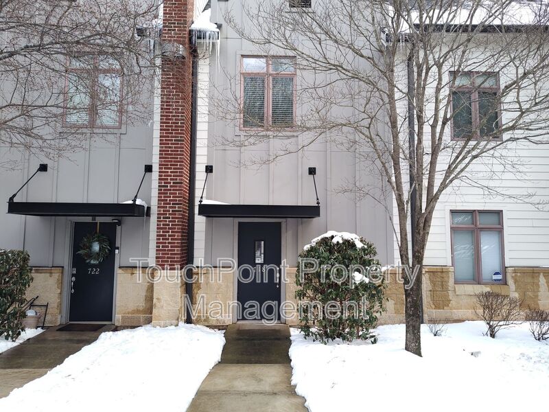 Davidson Condo: 718 Cotton Gin Alley