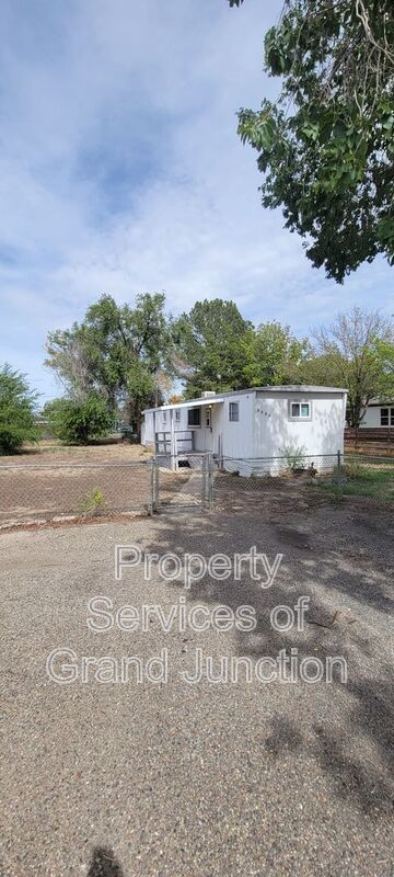 Grand Junction House: 2940 View Drive